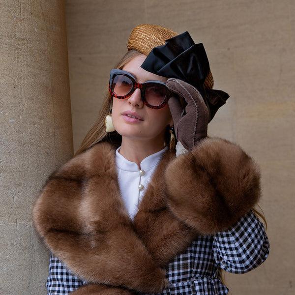 Dents Women’s Handsewn Three-Point Lambskin Gloves