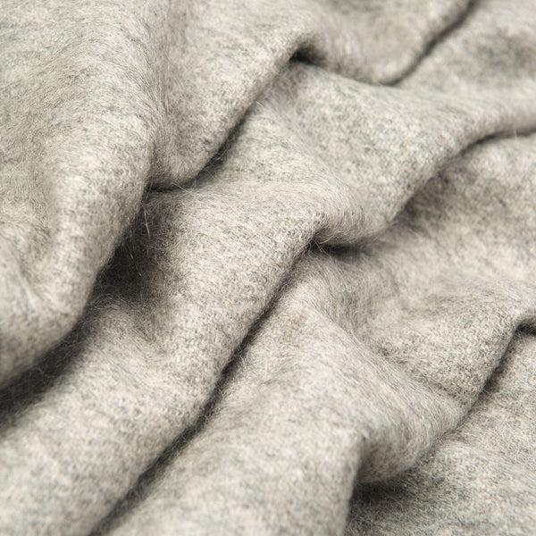 Dents Heritage Large Plain Cashmere Scarf With Tassels And Gift Box