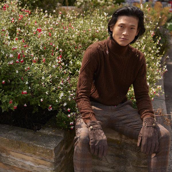 Dents Men’s Touchscreen Water-Resistant Three-Point Fleece-Lined Suede Glove