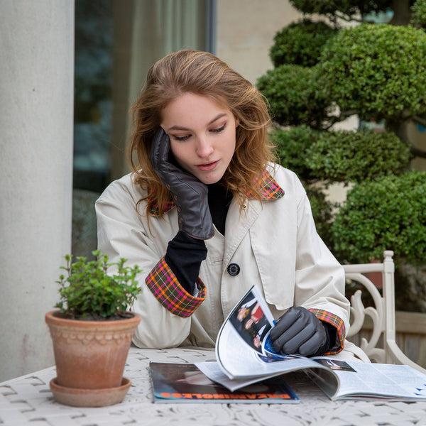 Dents Women’s Wool-Lined Leather Gloves With Buttons And Piping