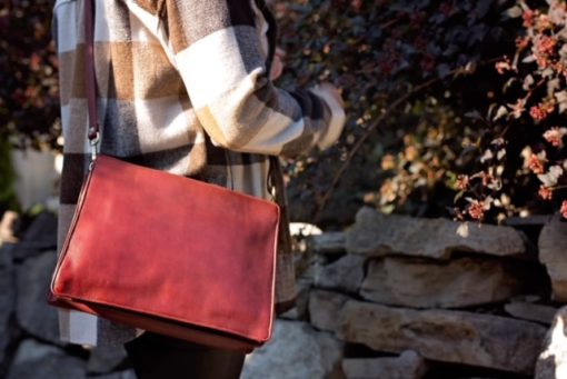 Derek Alexander BRISTOL Large Inset Compartment Cross-body (BR 8020)