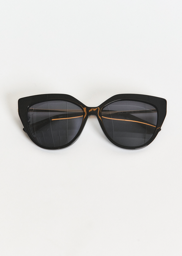 Derek Lam Campbell Cat Eye Oversized Sunglasses Black