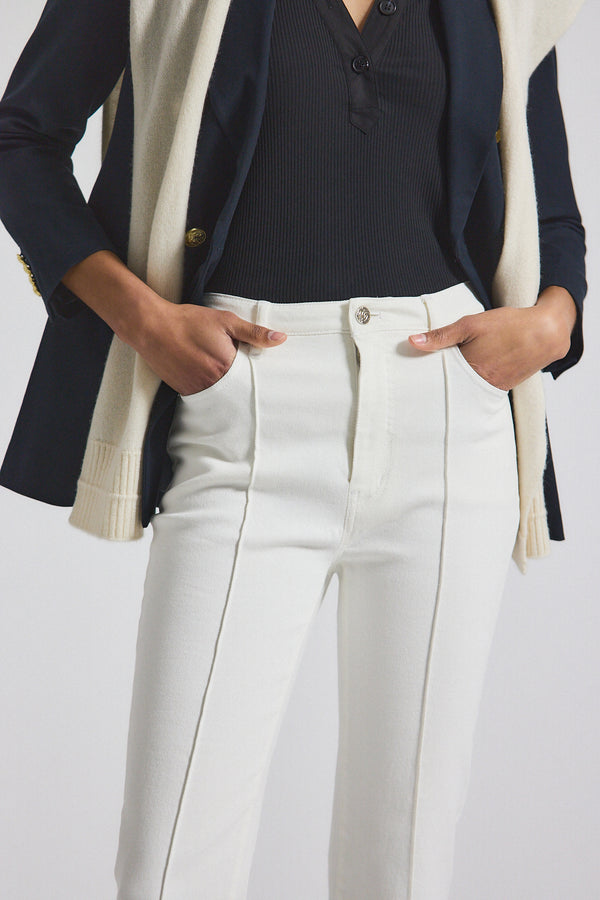 Derek Lam Perce Comfort Stretch Cropped Jean With Pintuck Blanc De Blanc