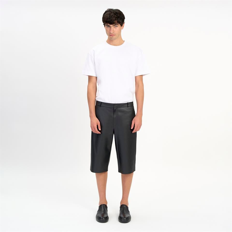 desa 1972 K14473 | Straight Leg Shorts