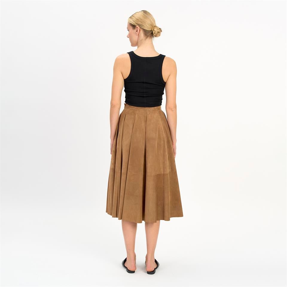 Desa 1972 K14504 | Leather Full Skirt