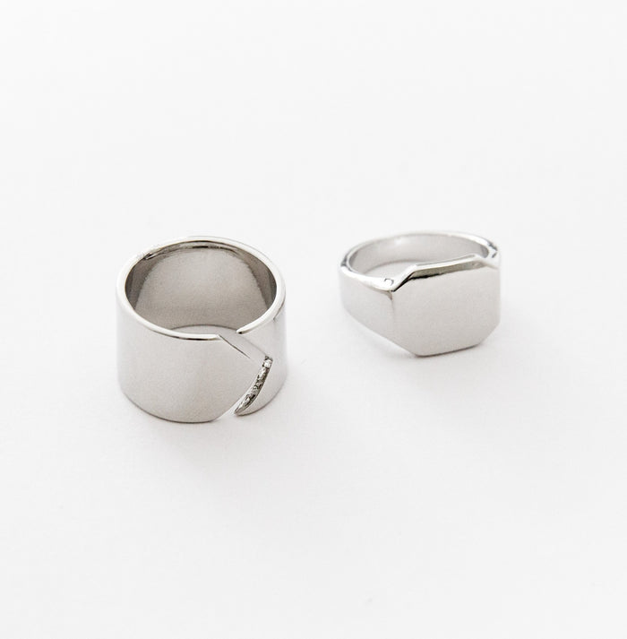 designb Band and Signet Rings in Silver - 2 pack