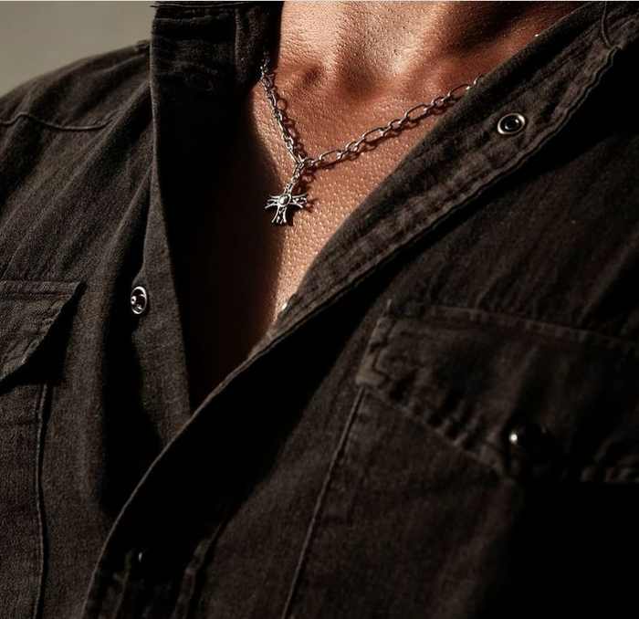 Designb Cross Pendant Chain In Silver