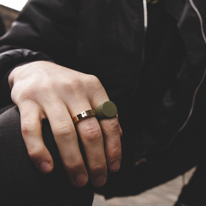 Designb Pack Of 2 Rings In Gold And Matte Khaki