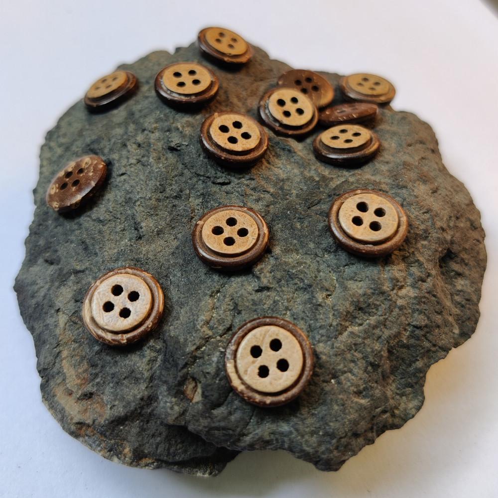 designerbox Coconut Shell 4 Holes Round Buttons for Sewing Craft and Embroidery (75 Pieces 1.2CM) designerbox Coconut Shell 4 Holes Round Buttons for Sewing Craft and Embroidery (75 Pieces 1.2CM)