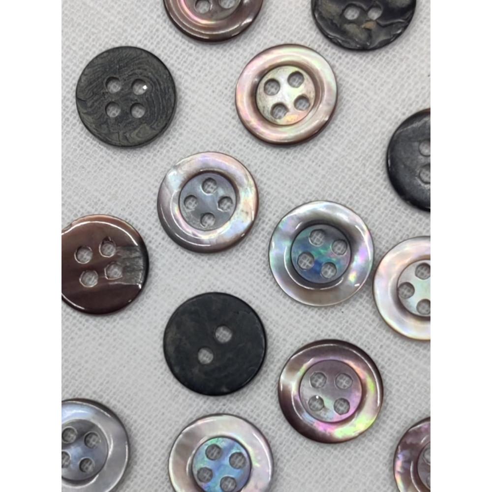 designerbox Genuine Black Mother of Pearl Buttons 25