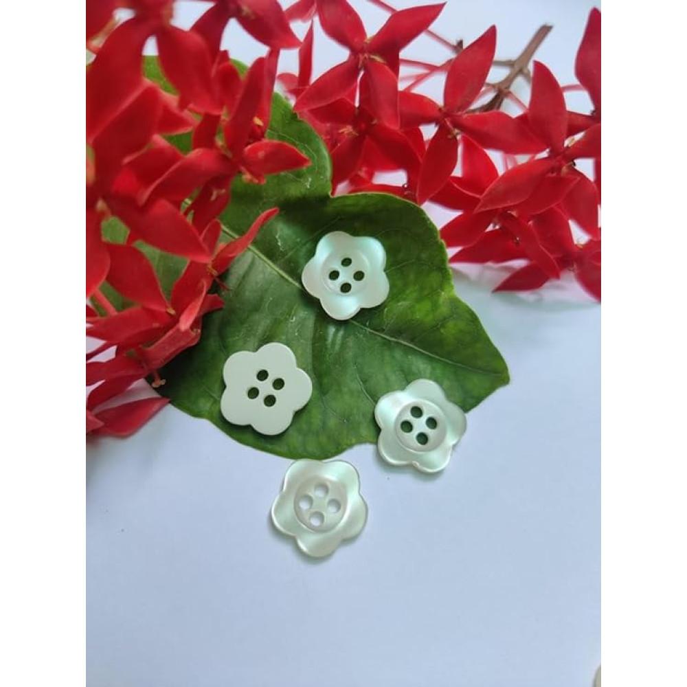 designerbox Resin Art Ivory Flower Shape Buttons Translucent White Resin Button for Sewing Blouse Shirt DIY Scrapbooking 4 hols Pack of 25pcs