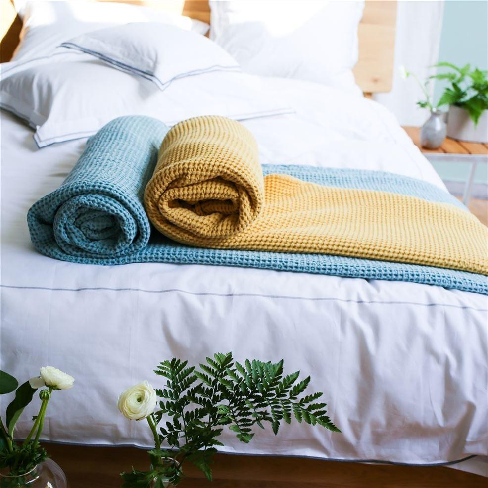 Designers Guild Alba Mimosa Cotton Throw