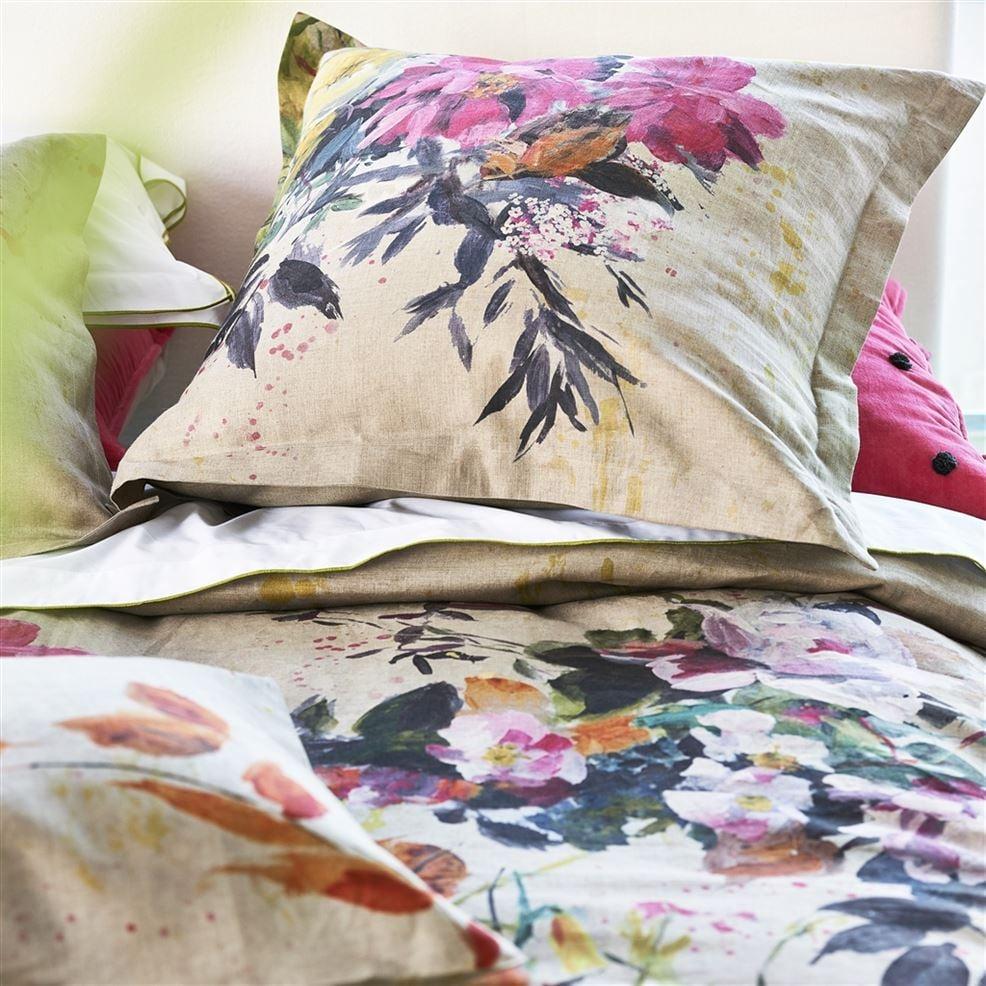 designers guild Aubriet Fuchsia Bedding