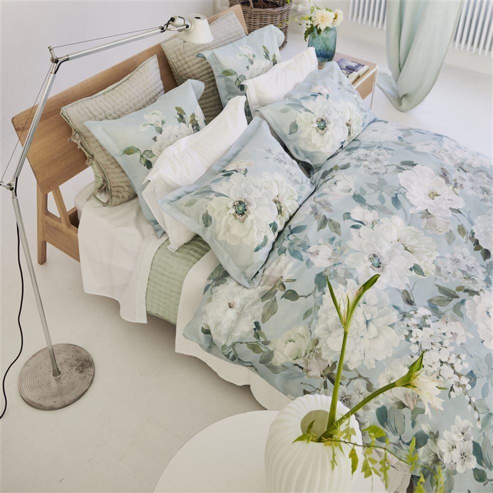 Designers Guild Fleurs Blanche Platinum Bedding