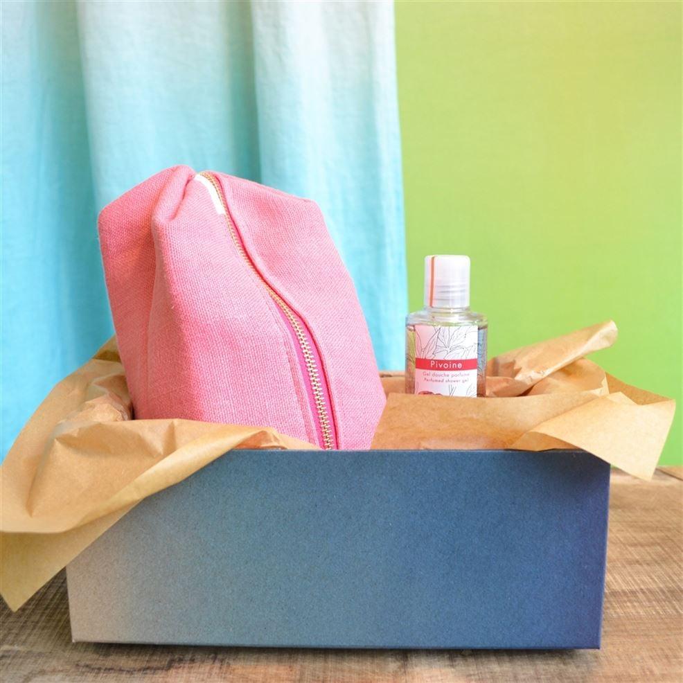 Designers Guild Hibiscus Bath And Body Gift Set