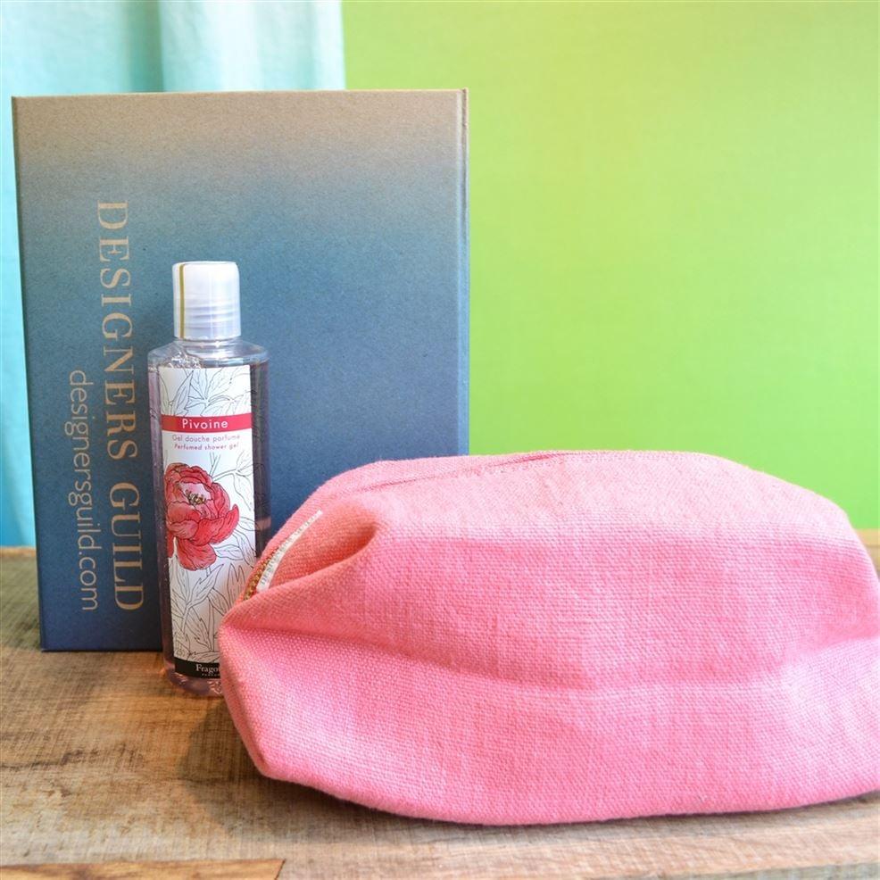 Designers Guild Hibiscus Bath And Body Gift Set