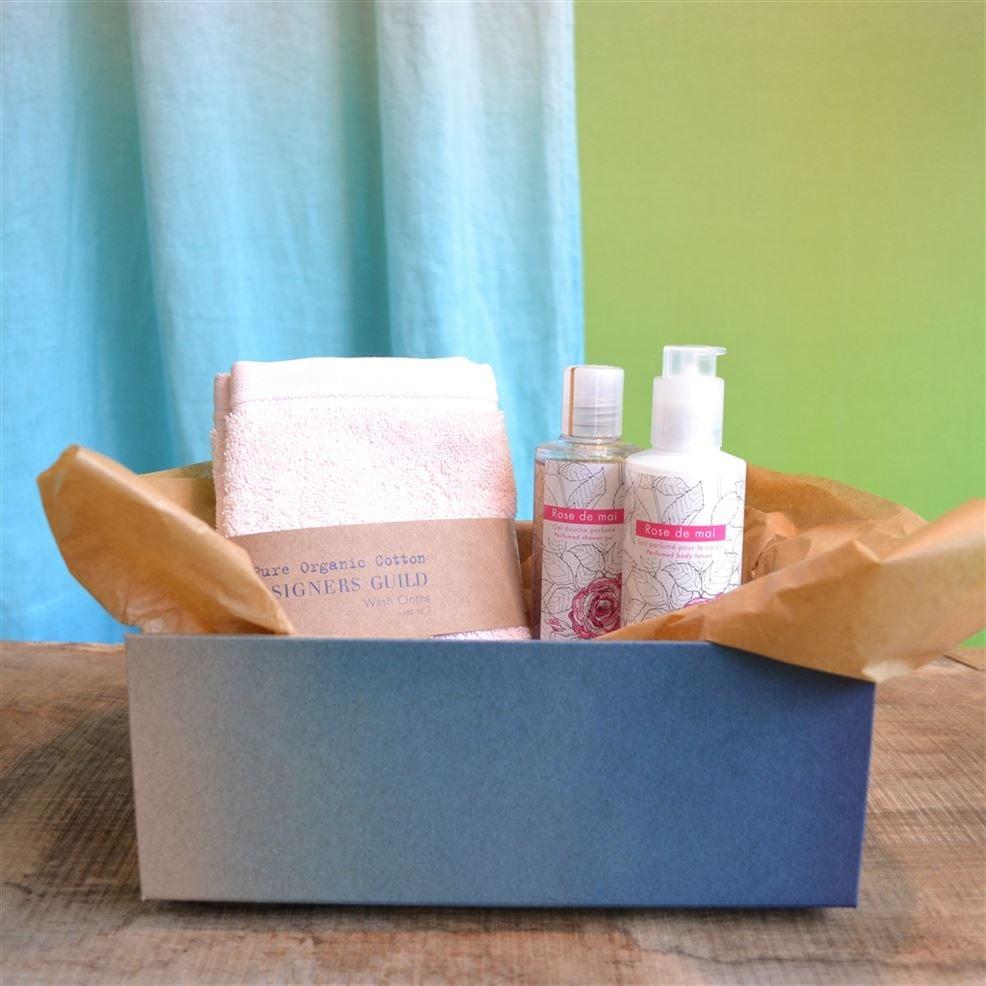 Designers Guild Pale Rose Bath And Body Gift Set