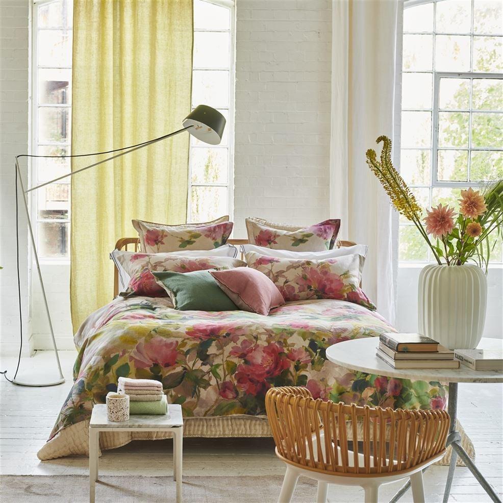 designers guild Thelma's Garden Fuchsia Bedding
