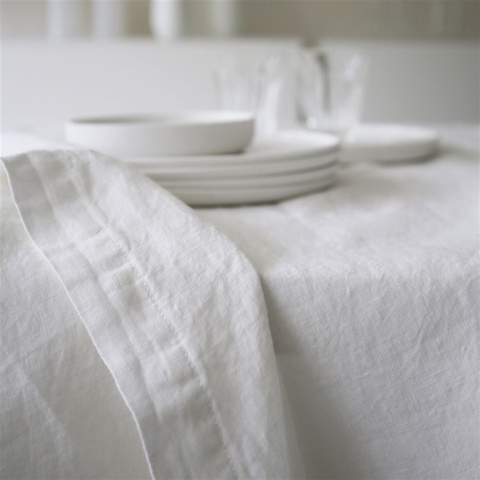 Designers Guild Lario Alabaster Linen Table Cloth Runner Placemats & Napkins