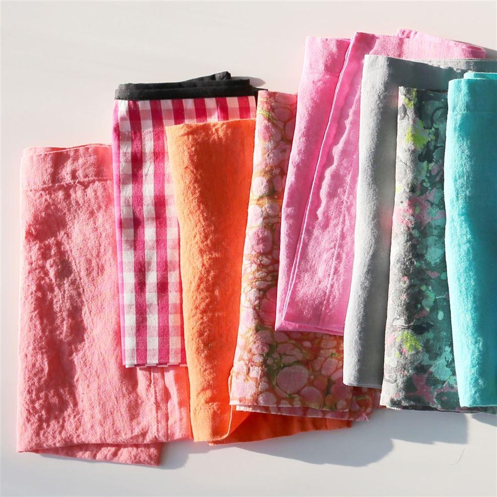 Designers Guild Lario Peony Linen Table Cloth Runner Placemats & Napkins