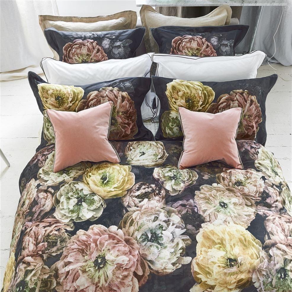 designers guild Le Poeme De Fleurs Midnight Bed Linen