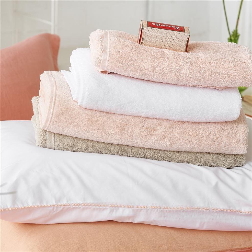 Designers Guild Loweswater Bianco Organic Cotton Towels