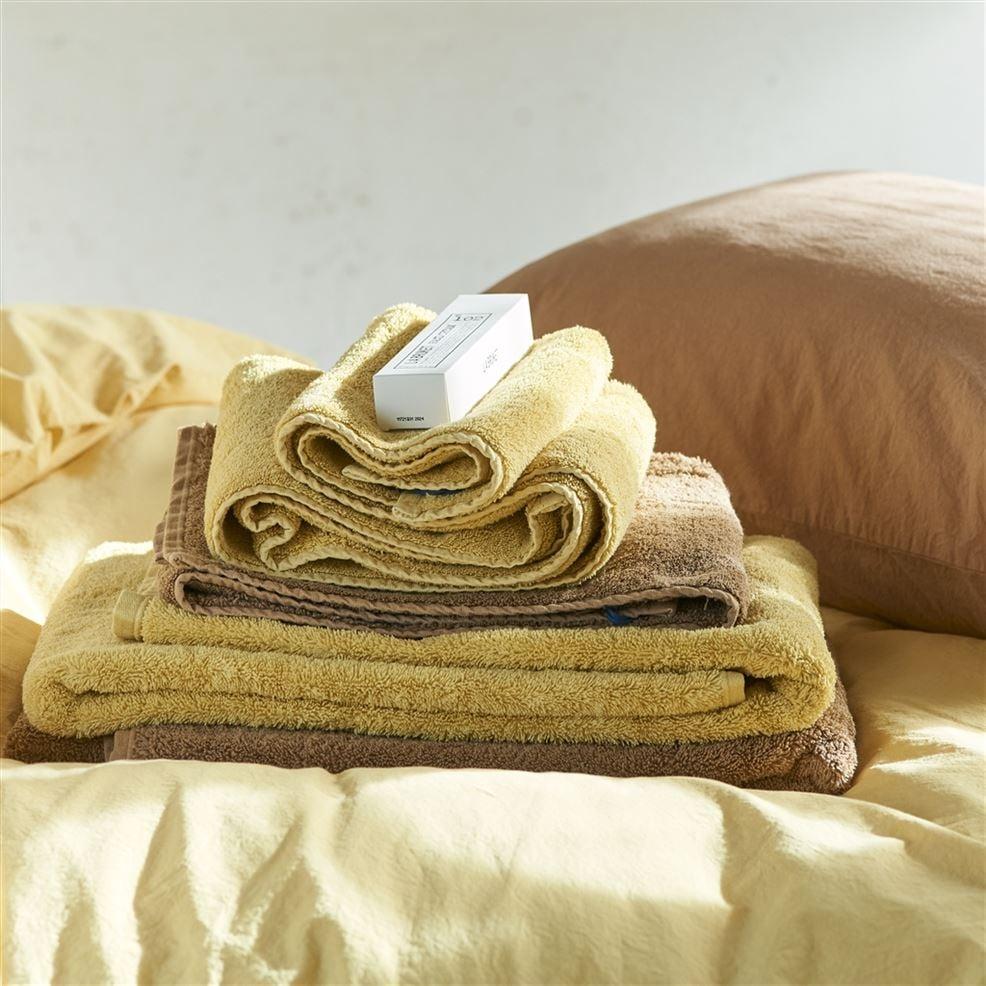 Designers Guild Loweswater Mimosa Organic Cotton Towels