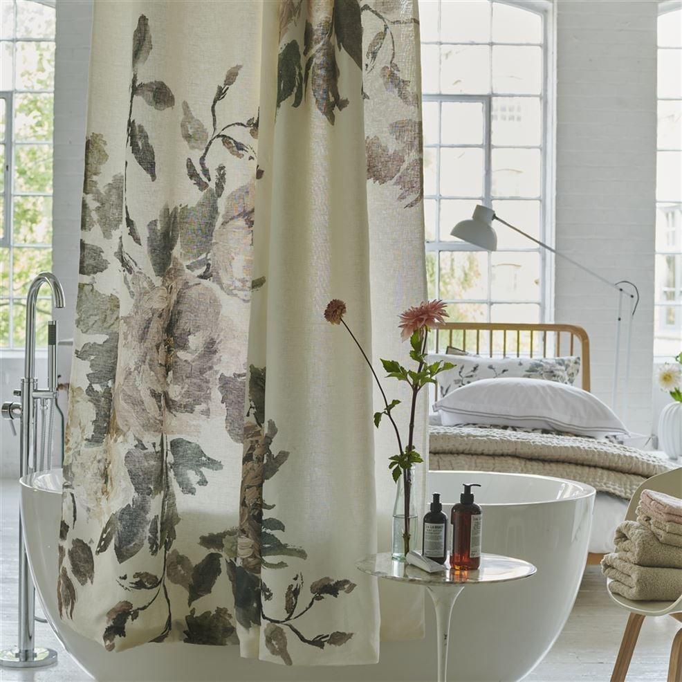 Designers Guild Shanghai Garden Ecru Shower Curtain