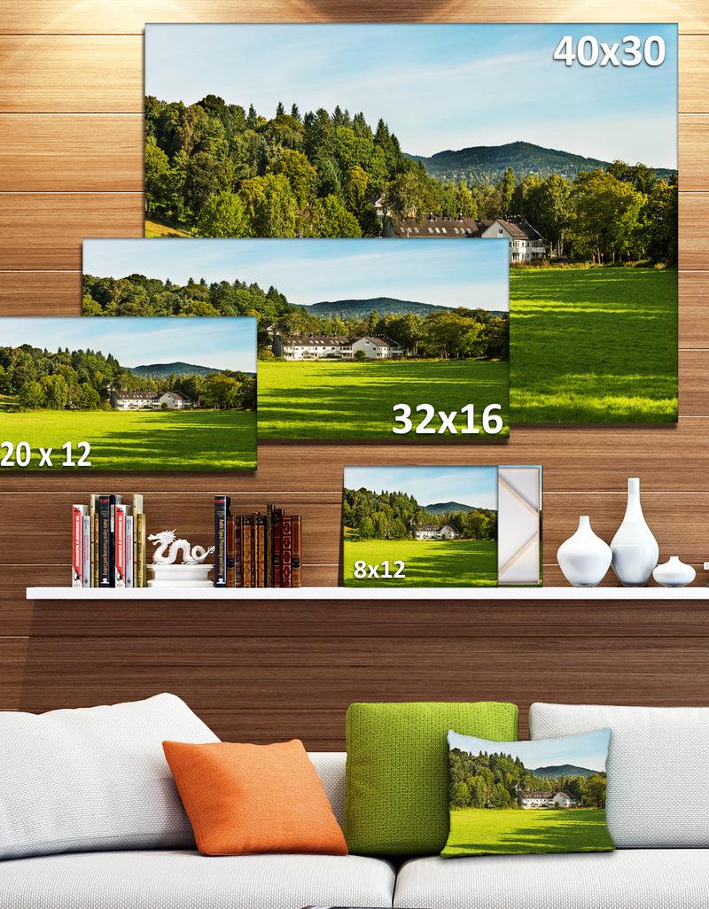 Designq Alone Farmhouse In Meadow - Landscape Canvas Wall Artwork