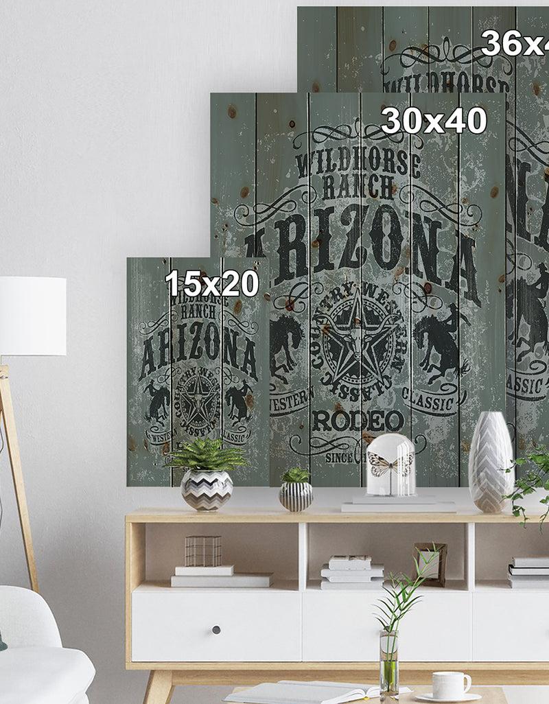 Designq Arizona Wild Horse Rodeo - Farmhouse Art Print On Natural Pine Wood