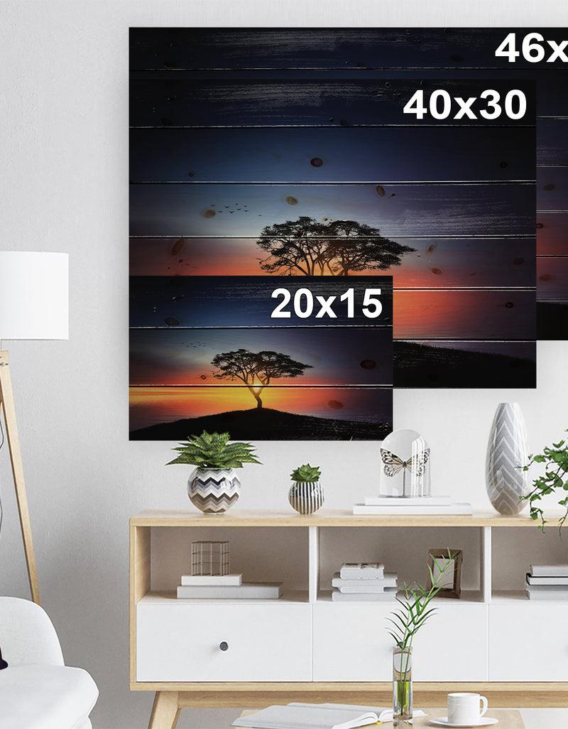 Designq Beautiful Sunset Over Lonely Tree - Landscape Print On Natural Pine Wood