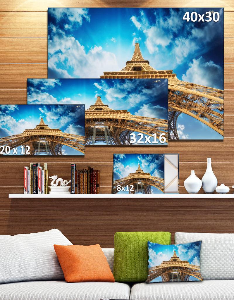 Designq Beautiful View Of Paris Eiffel Tower In Paris - Cityscape Canvas Print