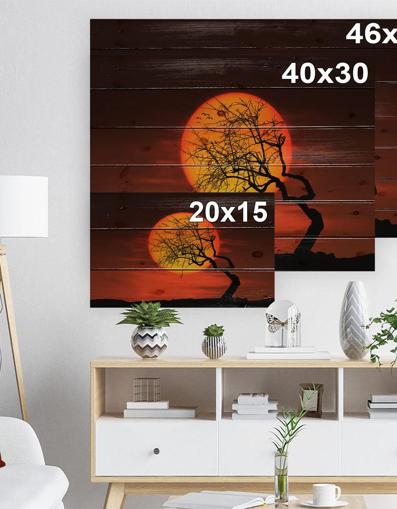 Designq Birds And Tree Silhouette At Sunset - Landscape Print On Natural Pine Wood