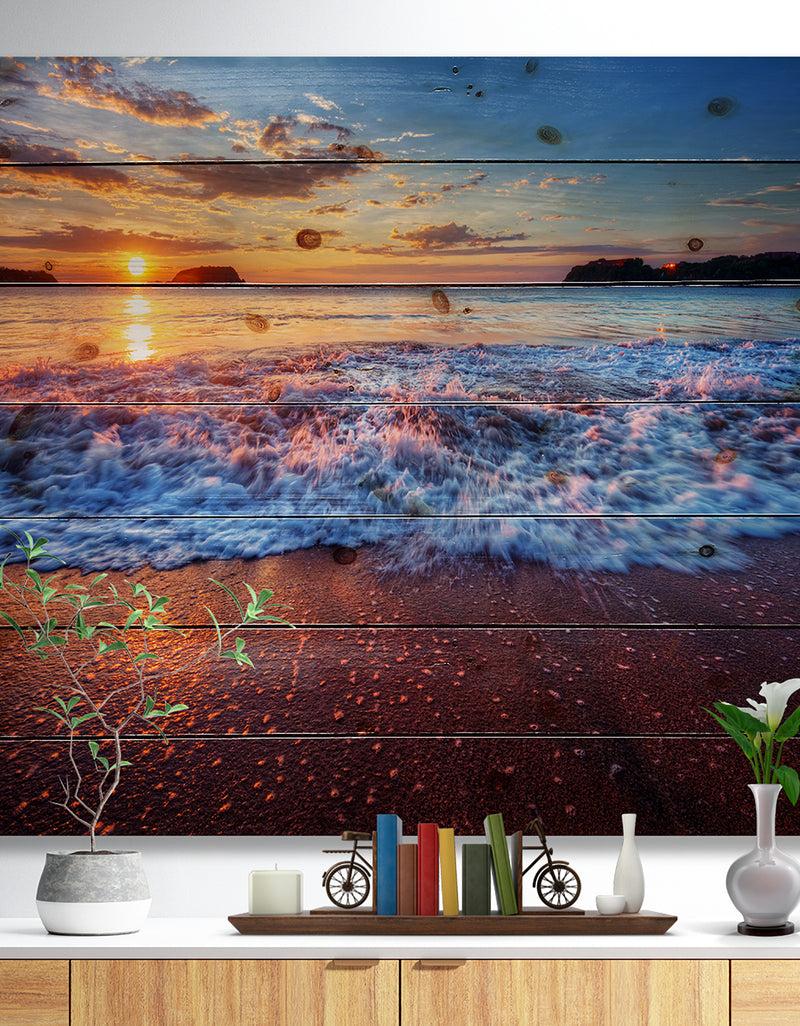 designq Blue Sea Waves during Sunset - Seashore Print on Natural Pine Wood
