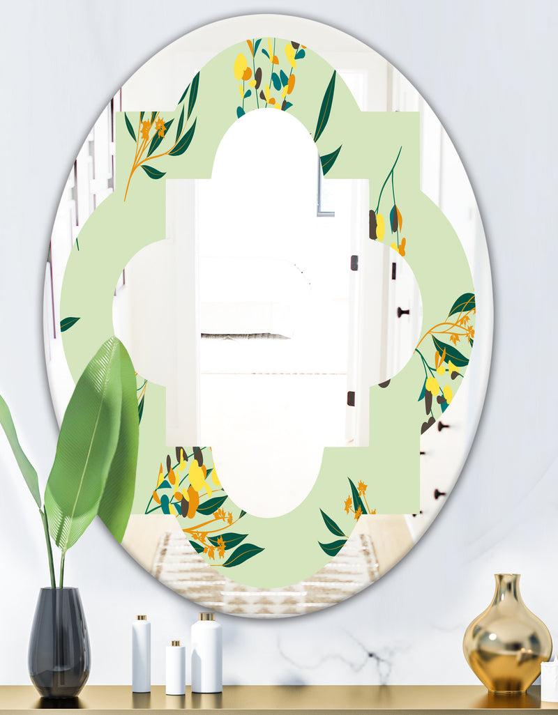 Designq Bright Eucalyptus Floral Pattern III - Cottage Round Or Oval Wall Mirror - Quatrefoil