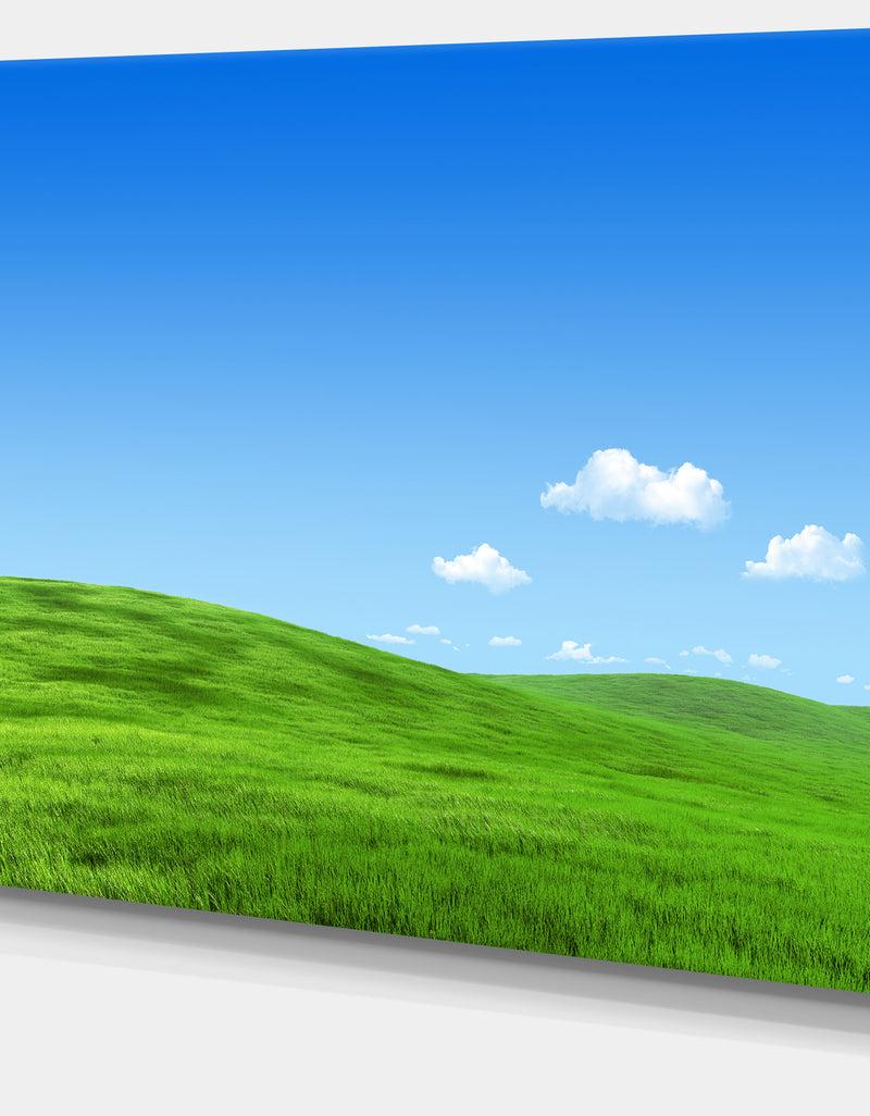 Designq Calm Green Meadow - Landscape Canvas Wall Artwork