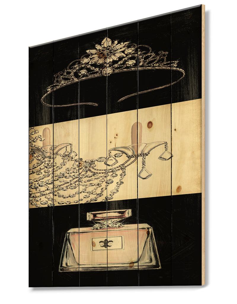 Designq Chandelier Parfum And Glamorous Tiara - Fashion Print On Natural Pine Wood