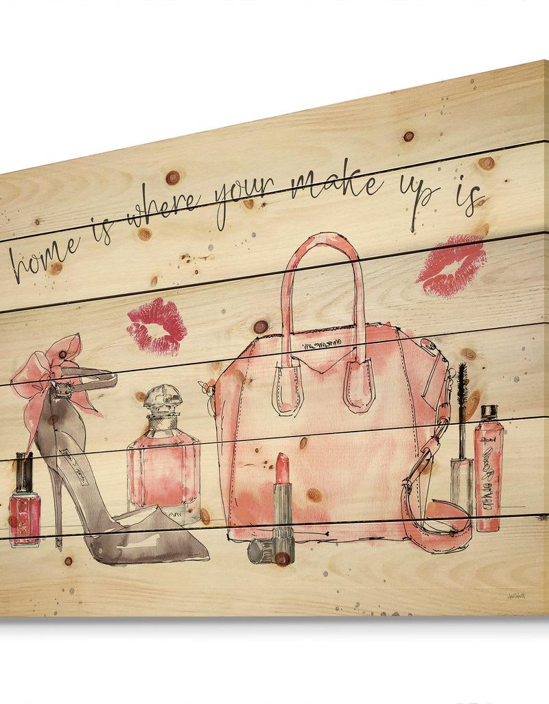 Designq Chic Accents I - Fashion Print On Natural Pine Wood