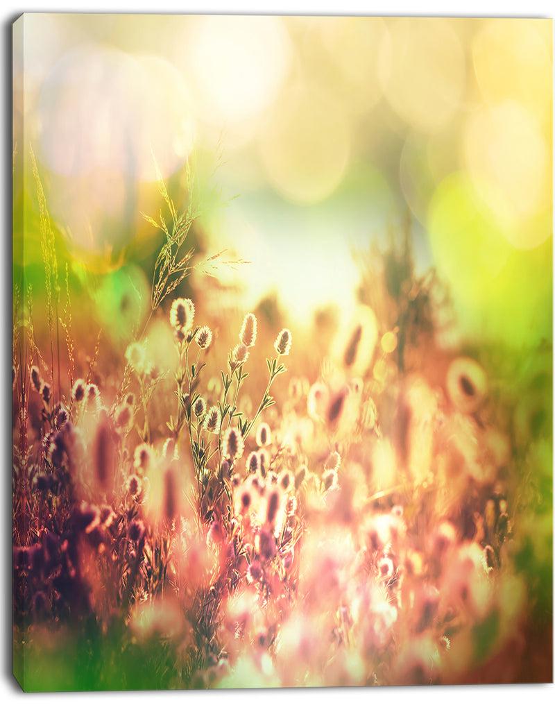 Designq Cute Summer Flowers On Meadow - Floral Artwork On Canvas
