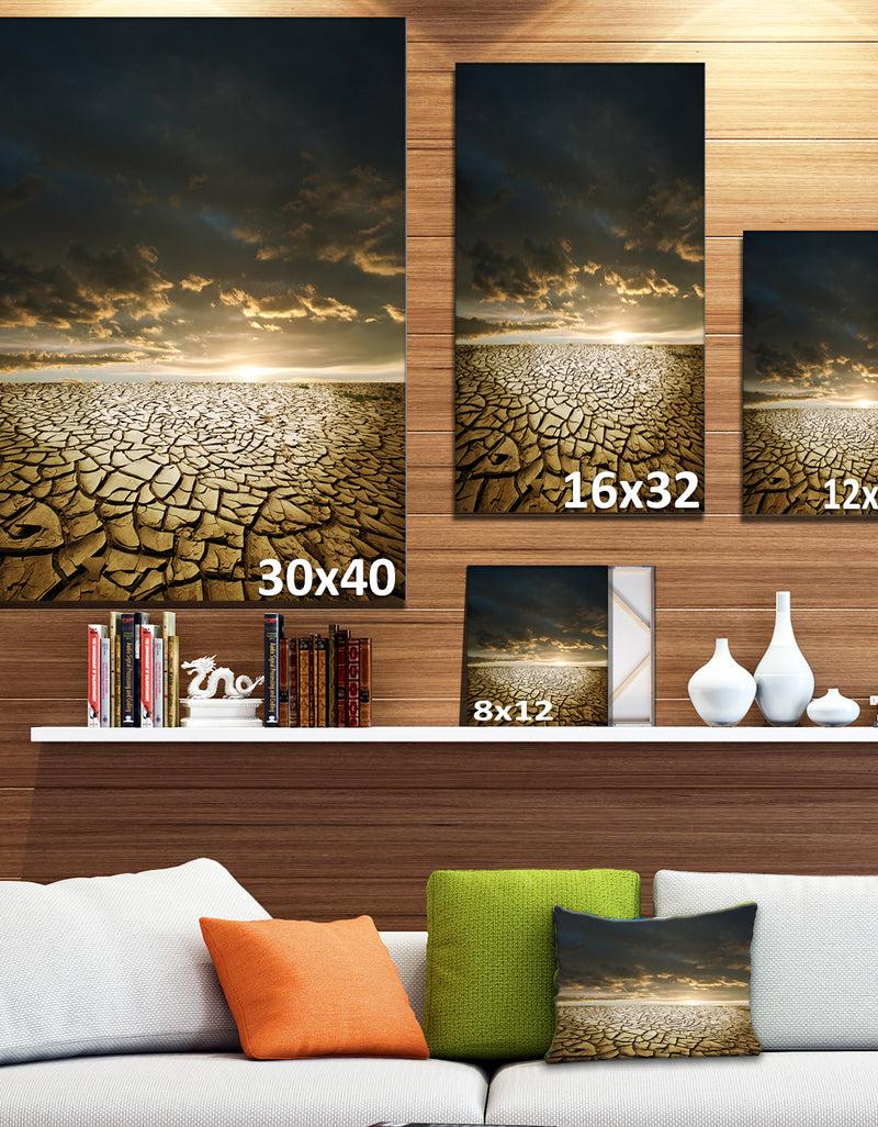 Designq Drought Land Under Cloudy Skies - Modern Landscape Wall Art Canvas