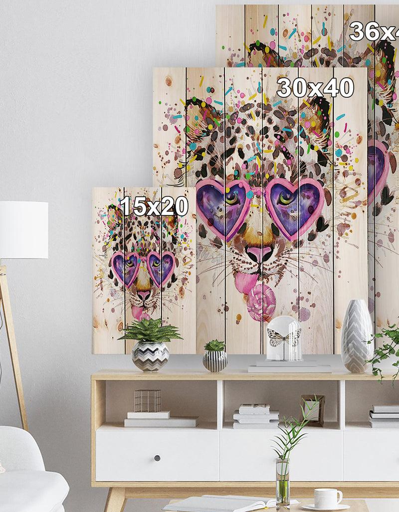 Designq Funny Leopard With Heart Glasses - Animal Print On Natural Pine Wood