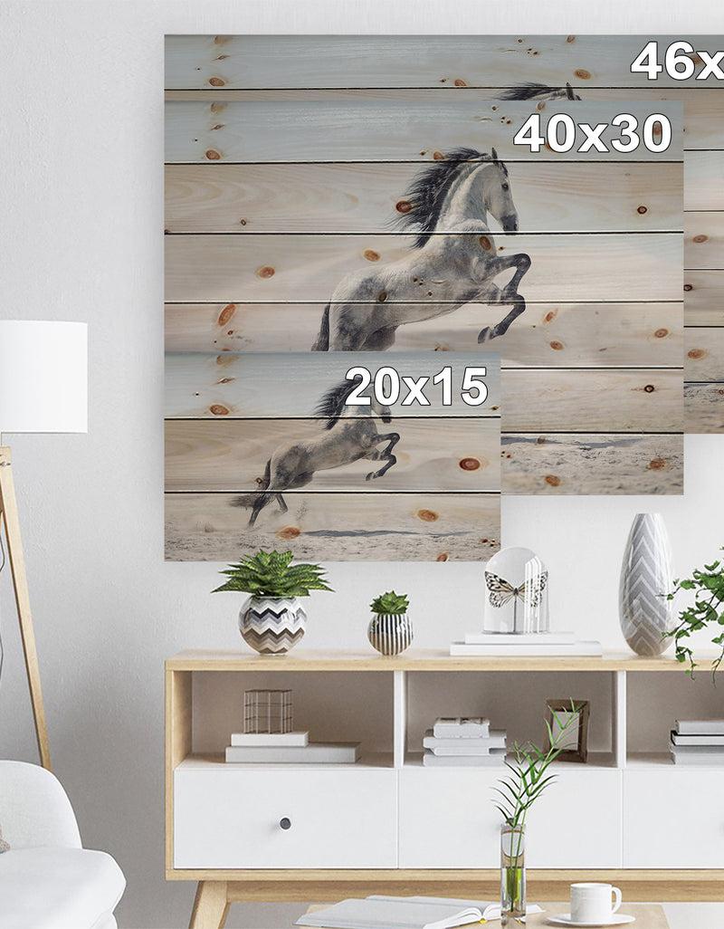 Designq Galloping White Horse - Animal Print On Natural Pine Wood