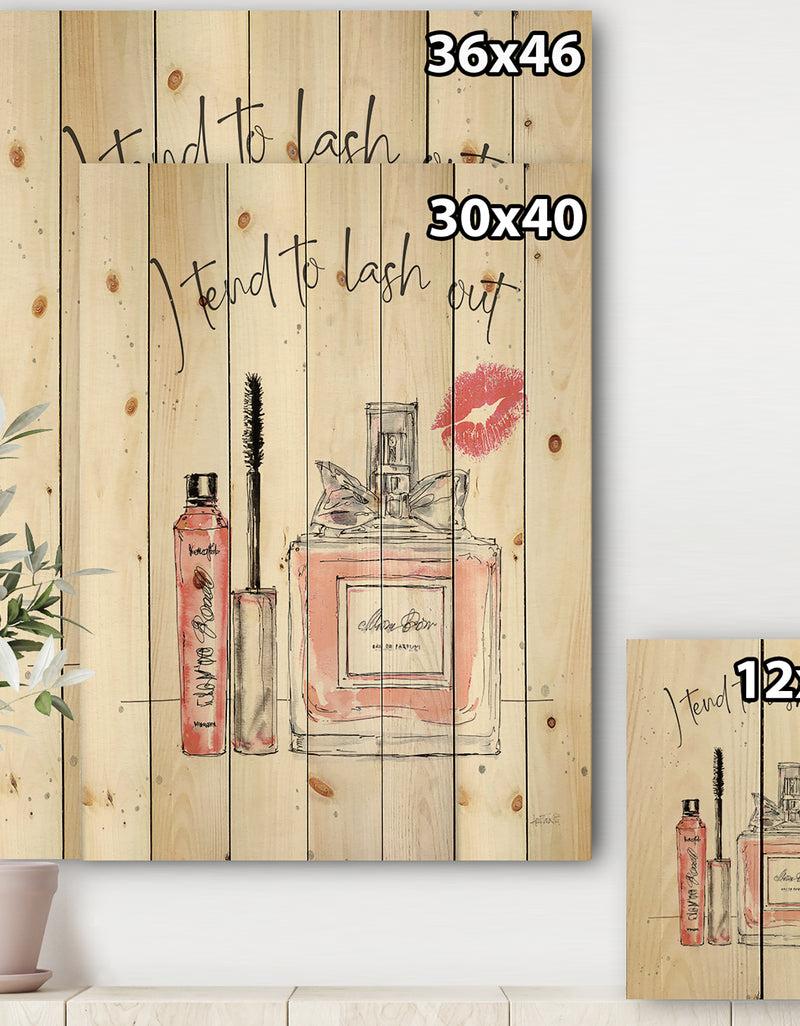 Designq Glam Chic Accents V - Fashion Print On Natural Pine Wood