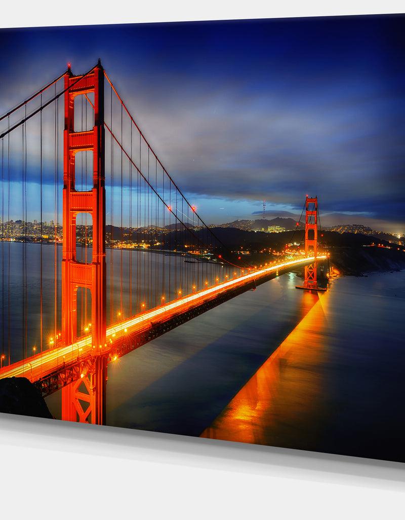 Designq Golden Gate Bridge - Landscape Photo Canvas Print