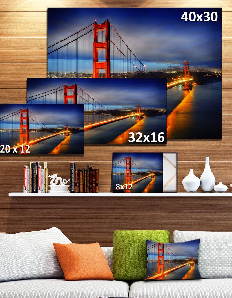 Designq Golden Gate Bridge - Landscape Photo Canvas Print