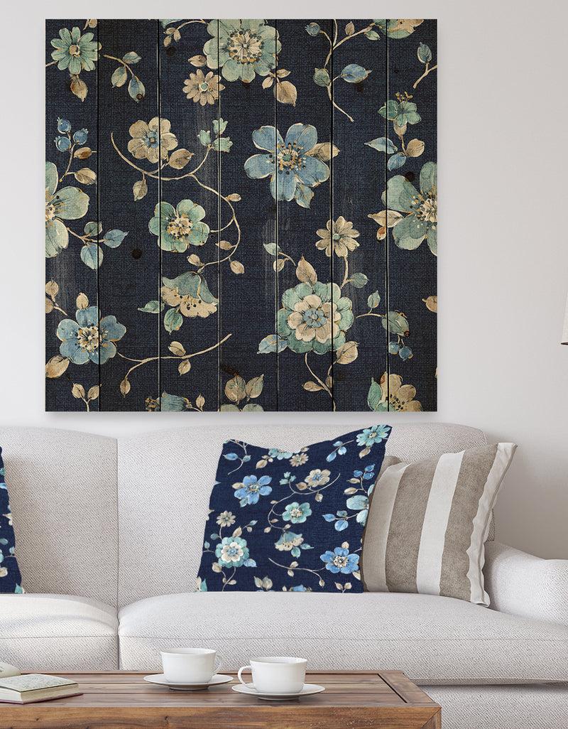 designq Indigold metallic Flower Pattern - Floral Print on Natural Pine Wood