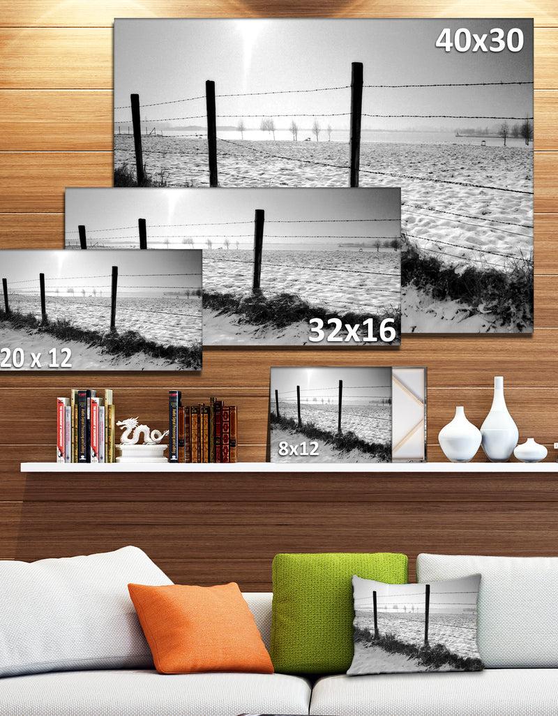 Designq Landscape In Snow With Fence - Oversized Beach Canvas Artwork