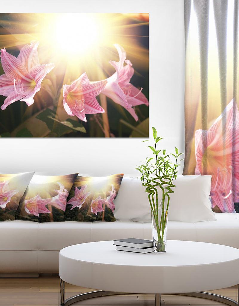 designq Large Pink Flowers with Sunlight - Large Flower Wall Artwork