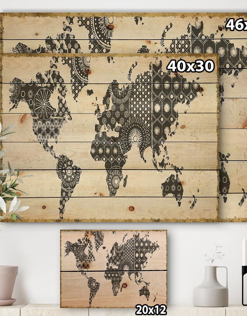 Designq Madallions Map - Traditional Print On Natural Pine Wood