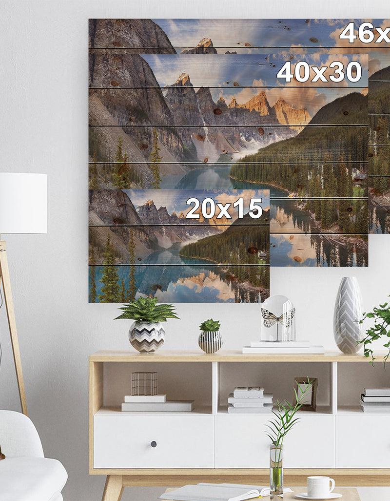 Designq Moraine Lake In Banff Park Canada - Landscape Print On Natural Pine Wood
